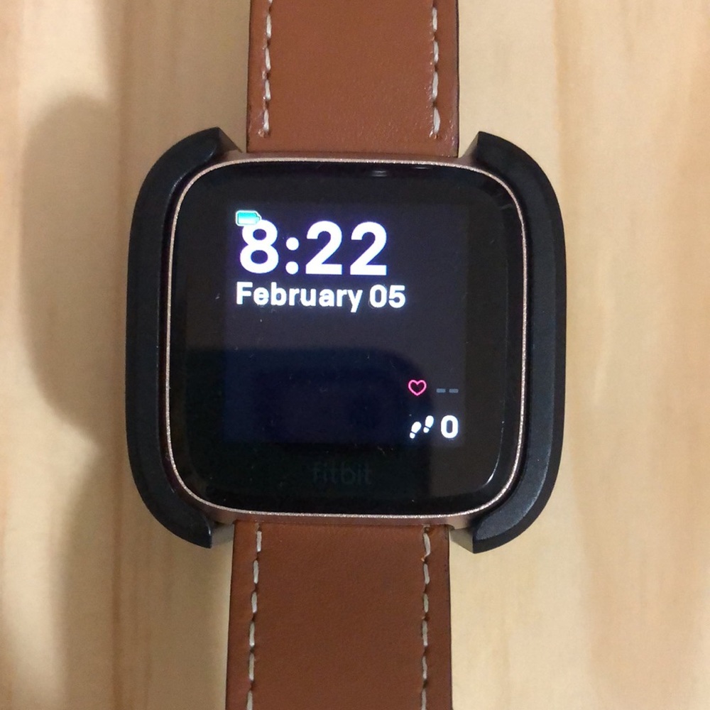Peach Fitbit Versa 2 - Picture 4 of 5
